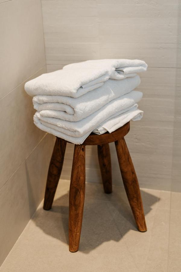 Dock 1 Suites ซานตาครูซ เด เตเนริเฟ ภายนอก รูปภาพ